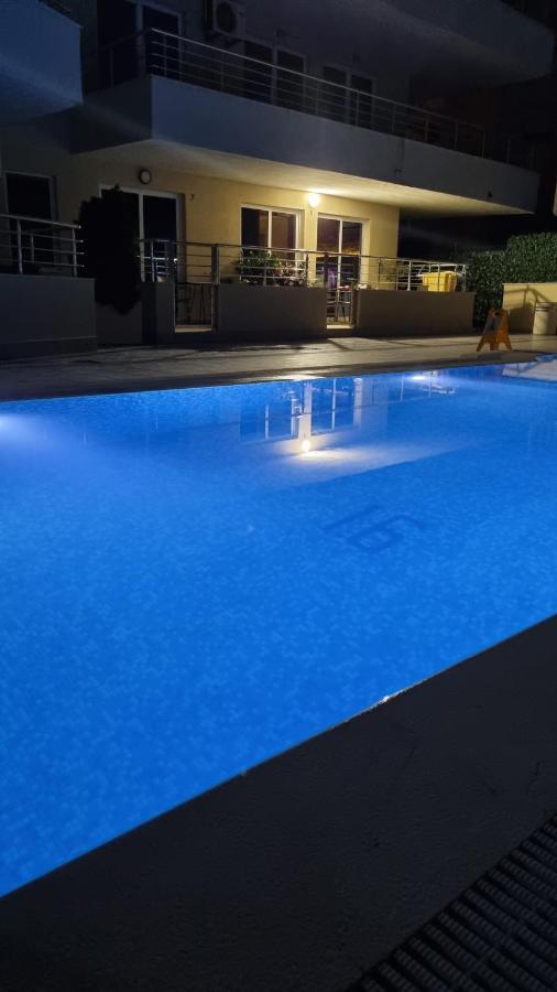 Anja & Ogo Apartments With Pool _ Петровац Экстерьер фото